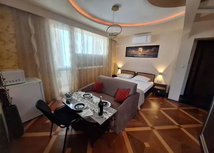 Lily Aparts فارنا