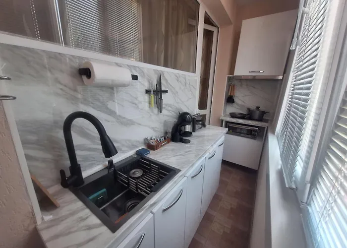 Apartamento Lily Aparts *