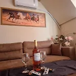 Lily Aparts Apartment *