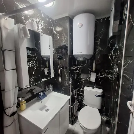 Lily Aparts Apartament