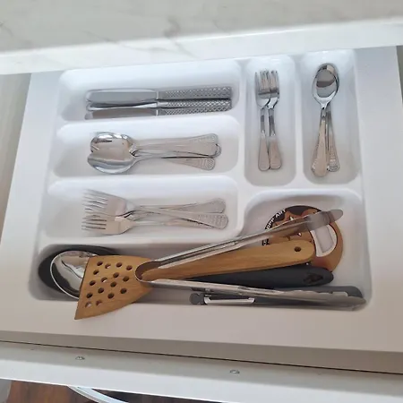 Lily Aparts Apartament Warna